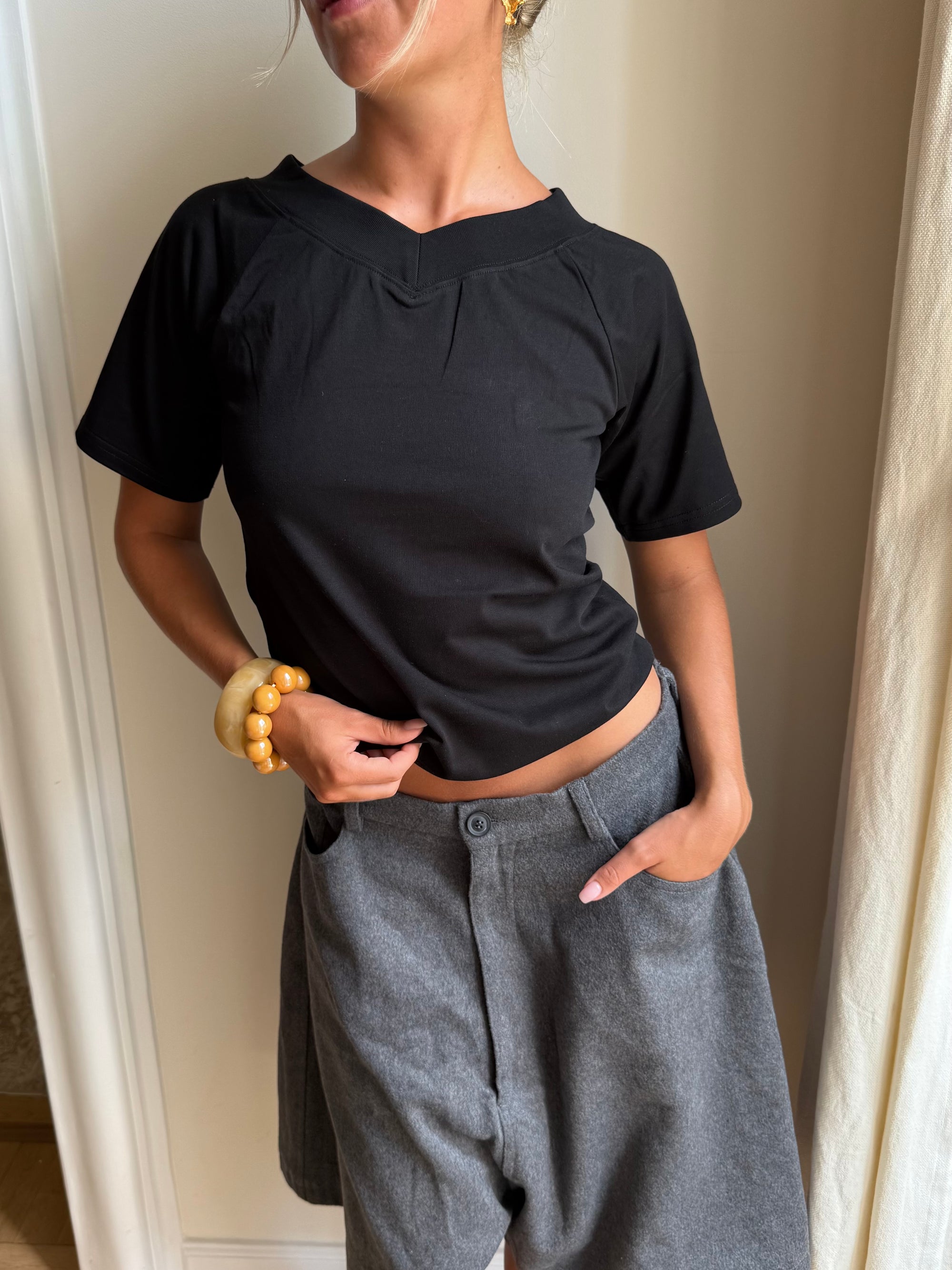 Noemi T-Shirt